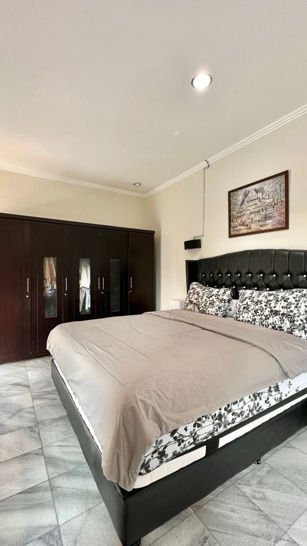 Rumah MInimalis di Pondok Pinang dekat dengan Pondok Indah Mall 