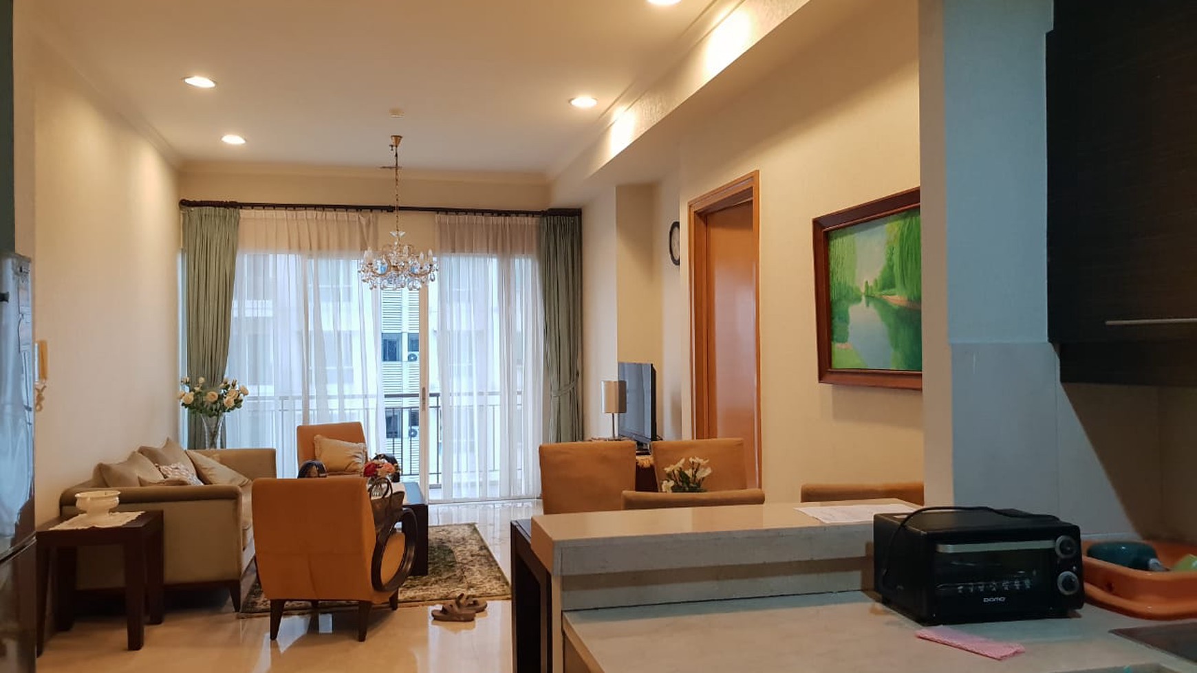 Apartemen Mewah Furnished Area The Locatian (Apartemen Senayan) Jakarta Selatan