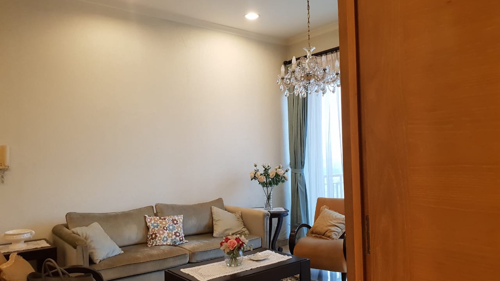 Apartemen Mewah Furnished Area The Locatian (Apartemen Senayan) Jakarta Selatan