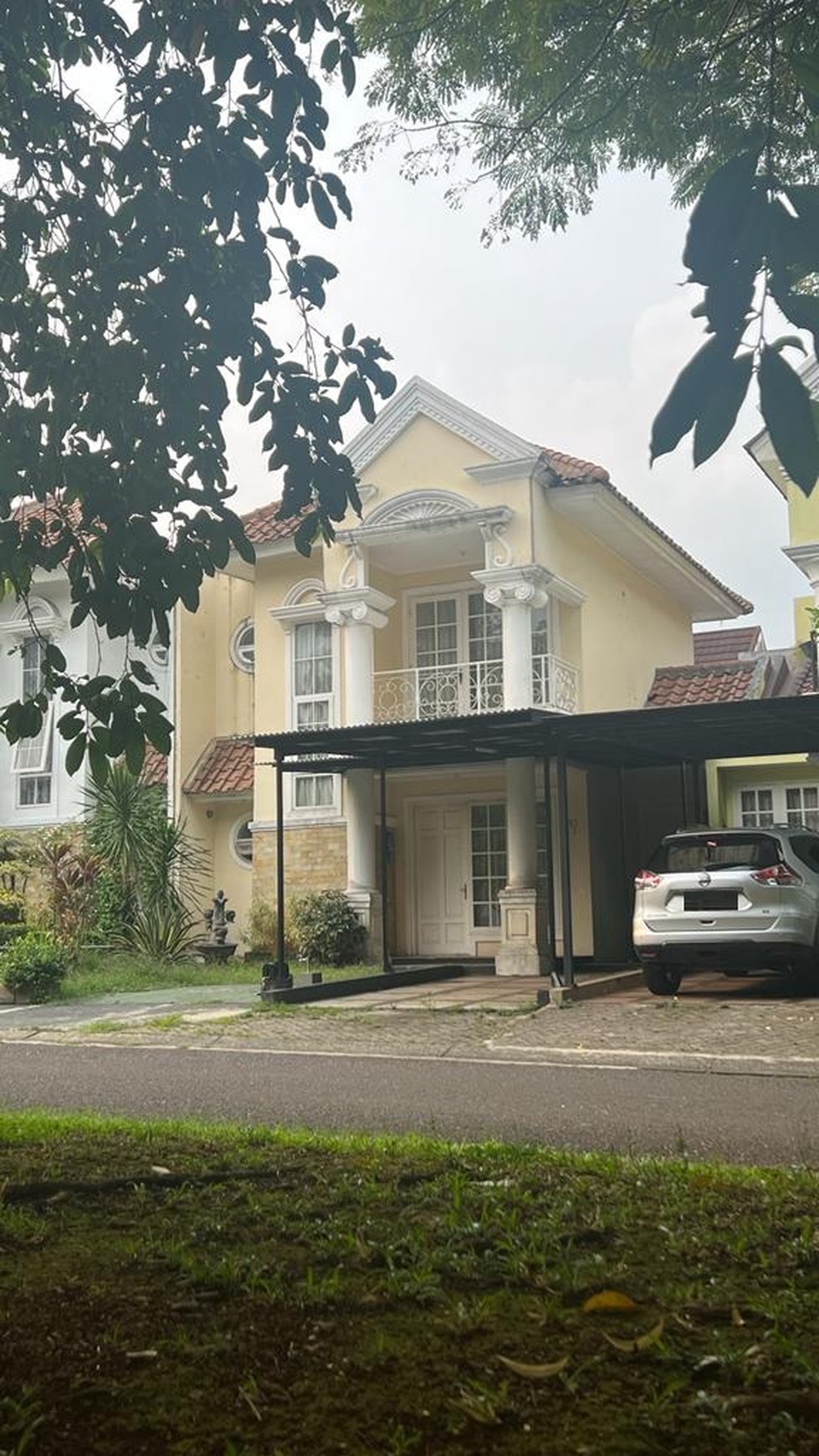 Rumah cantik Golden Vienna BSD city