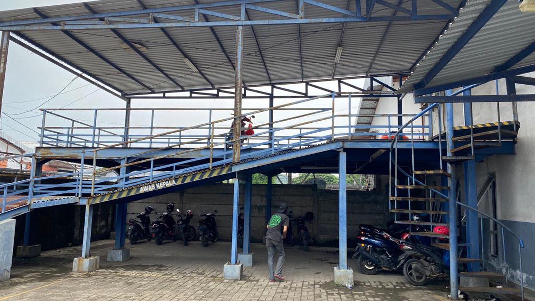 Disewakan gudang di Sulthan Business Park Serang 