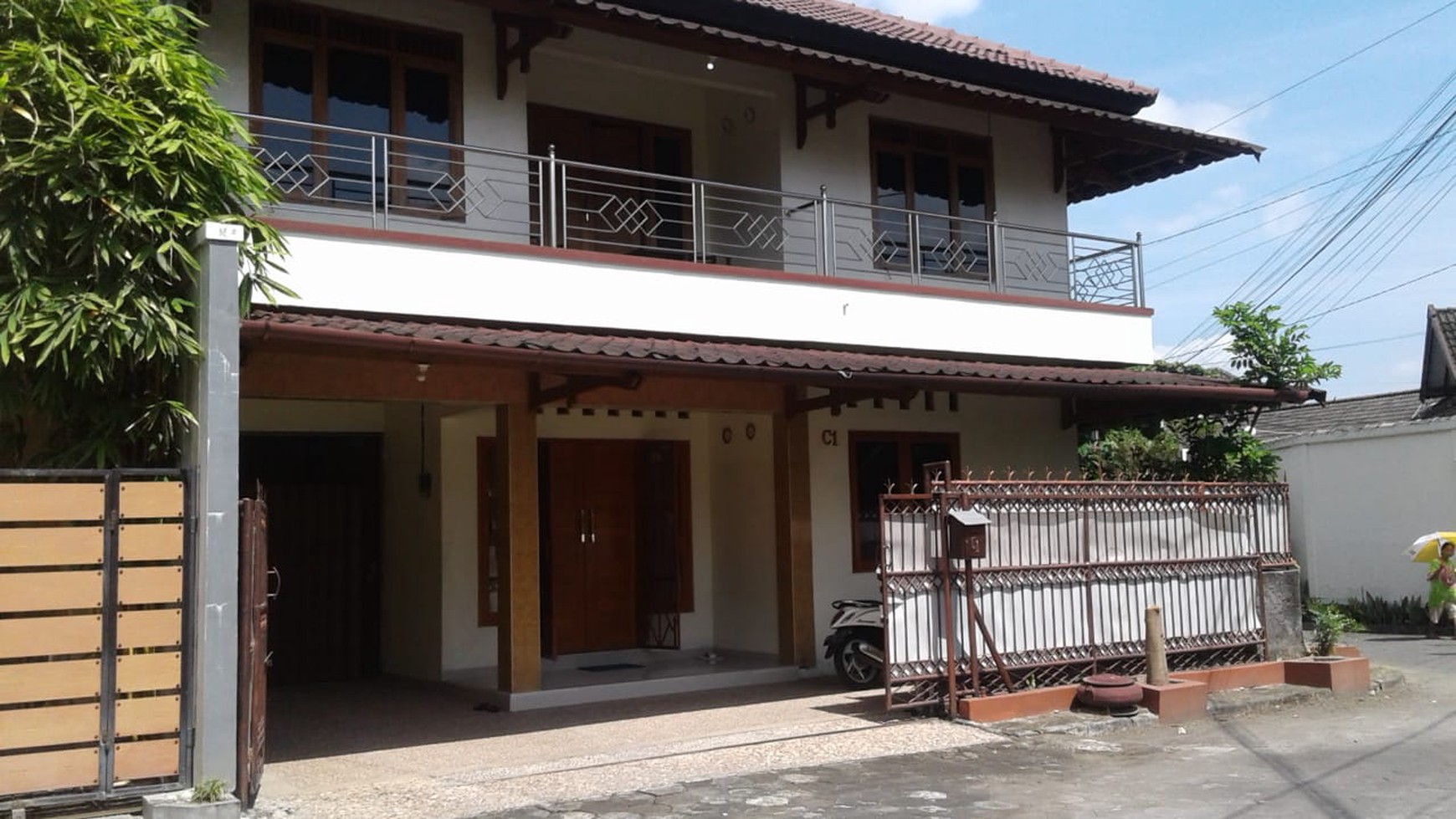 Rumah 2 Lantai Full Furnish Dalam Perumahan Timoho Asri Yogyakarta 