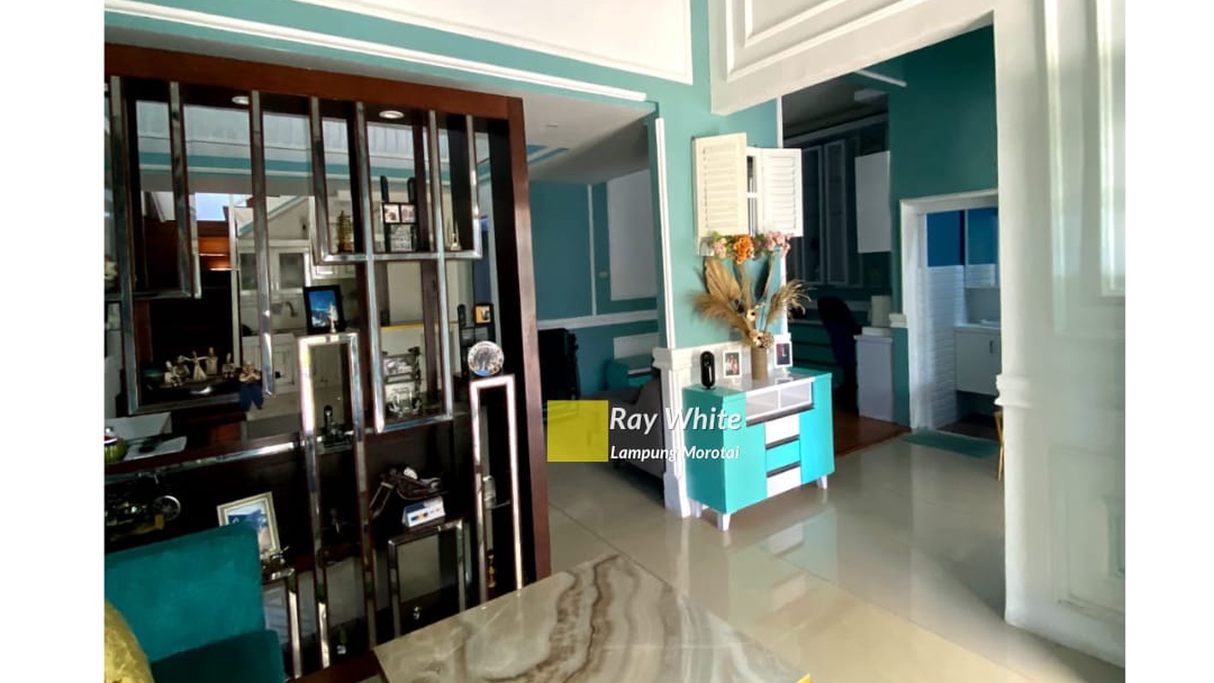 Rumah 2,5 Lantai  Pagar Alam Residence  Dijual Cepat