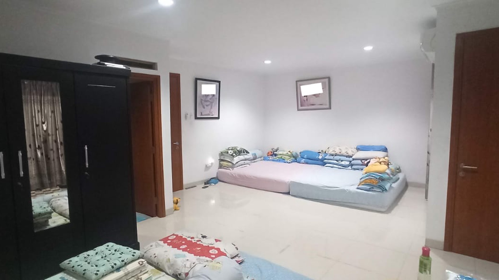 Rumah Green Court, Felicium, Cengkareng, Luas 168m2