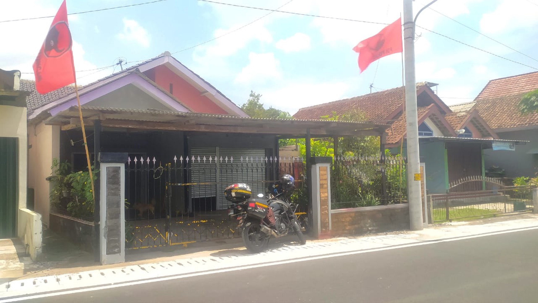 Rumah Tinggal Lokasi Strategis Dekat Lapangan Denggung Sleman 