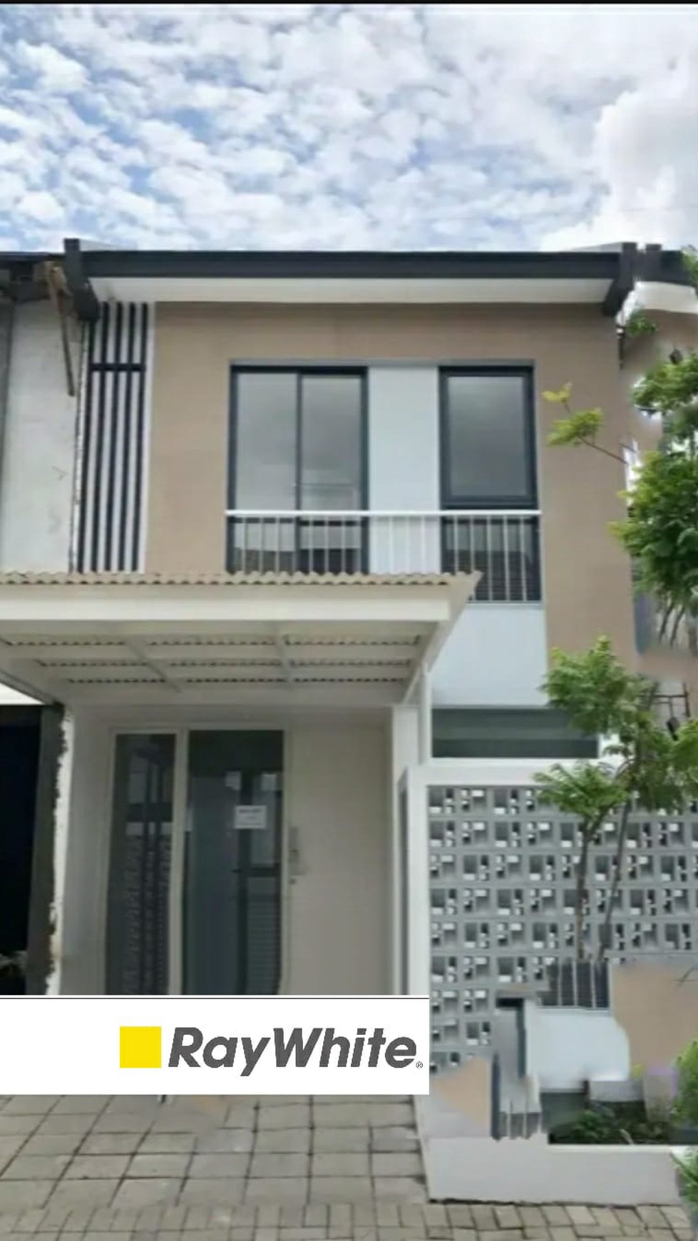 ROYAL RESIDENCE ONLY 1M-AN DEPAN RUMAH VIEW DANAU LANGSUNG