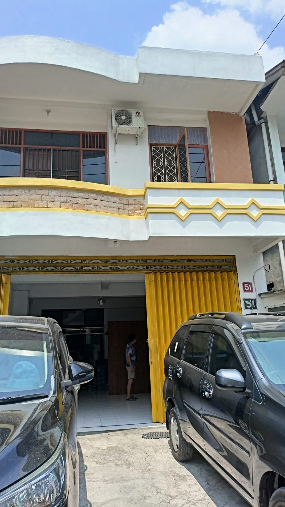 Ruko 2 Lantai Lokasi Premium Dekat Hotel Jambuluwuk 