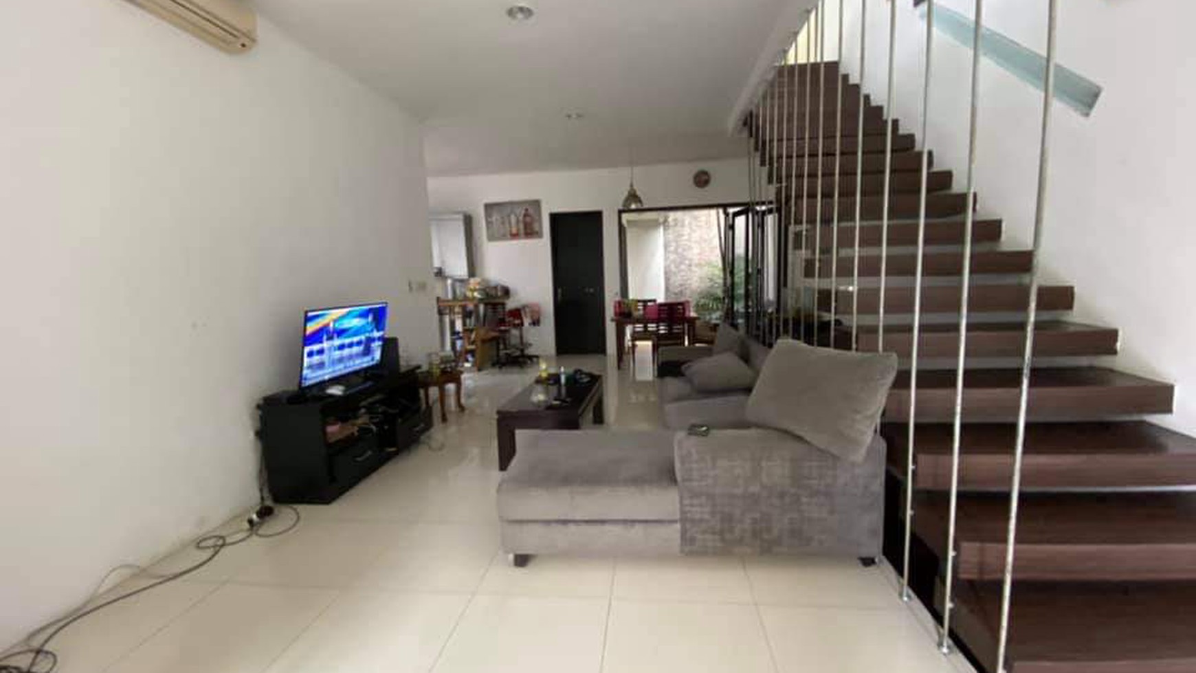 Lebak bulus villa cinere mas view balkon cantik