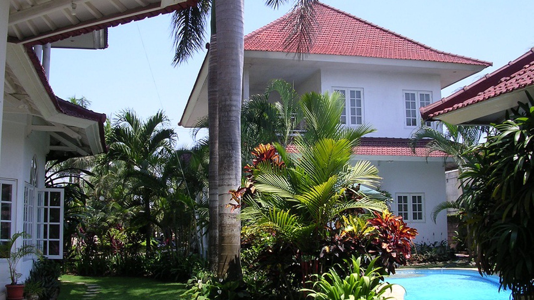 Rumah Mewah dengan Private Swimming Pool di Bali