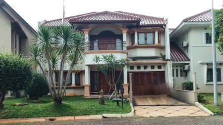 Rumah Mewah di Taman Giri Loka, BSD City