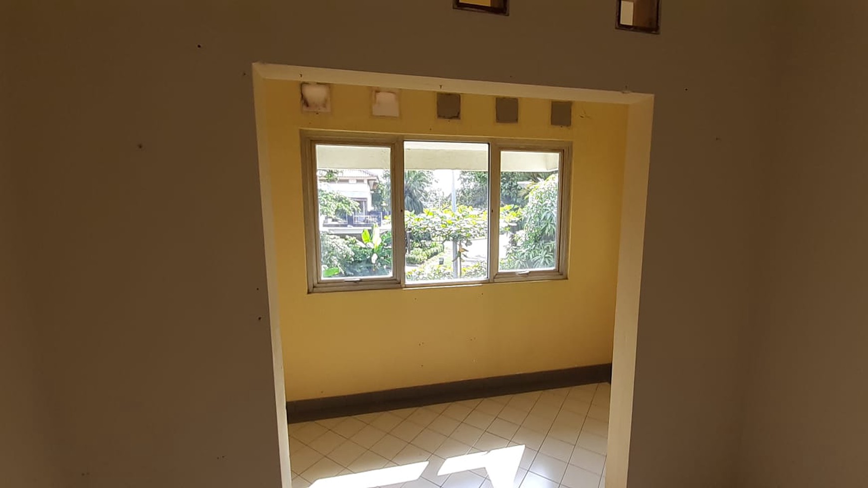 Dijamin Termurah. Rumah Mewah Di Puspita Loka, BSD