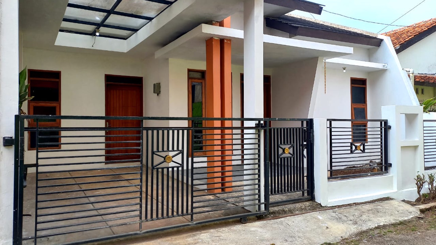 Rumah nyaman minimalis Komplek Cipacing Kec. Jatinangor