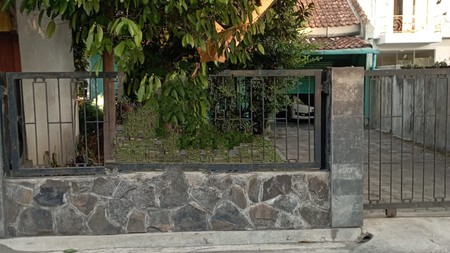 Rumah Tinggal Cocok Untuk Keluarga Besar LokasiPlumbon Banguntapan Bantul