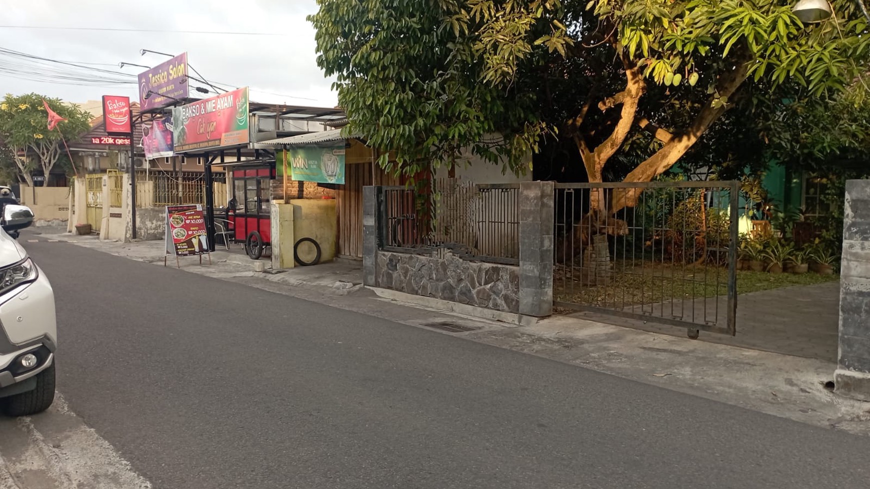 Rumah Tinggal Cocok Untuk Keluarga Besar LokasiPlumbon Banguntapan Bantul