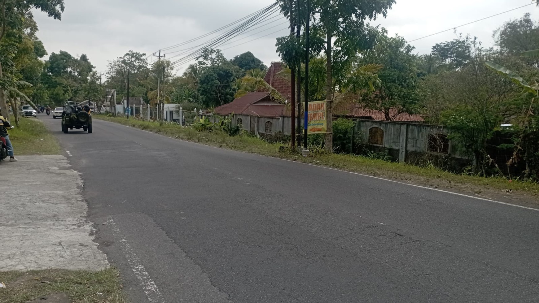 Tanah Luas 2401 Meter Persegi & Bangunan Joglo Lokasi Pakem Sleman 