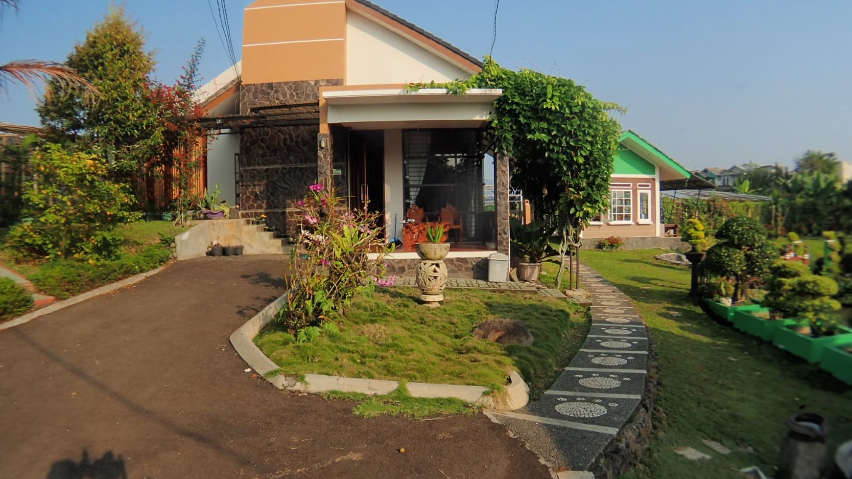 Villa Bagus Di Area Strategis Di Pondok Hilal Munjul Cipanas Cianjur
