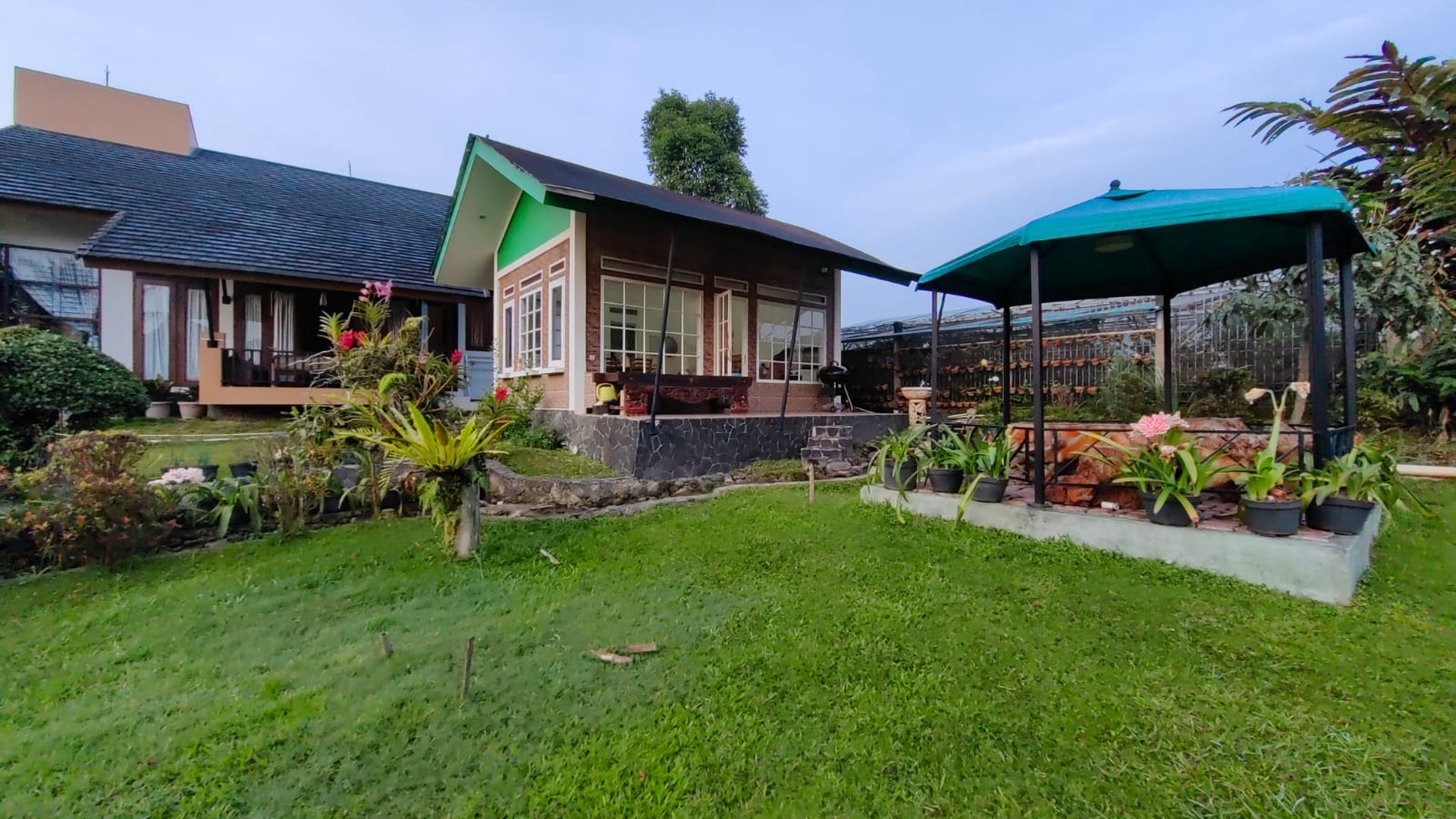 Villa Bagus Di Area Strategis Di Pondok Hilal Munjul Cipanas Cianjur