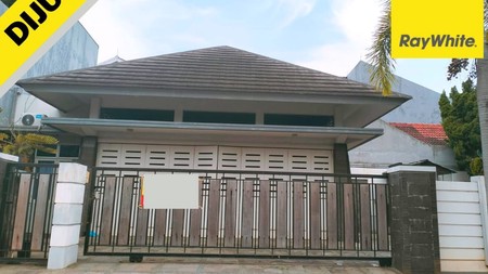 Rumah Way Halim Permai Dijual Cepat