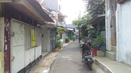 Rumah dijual di Petojo 