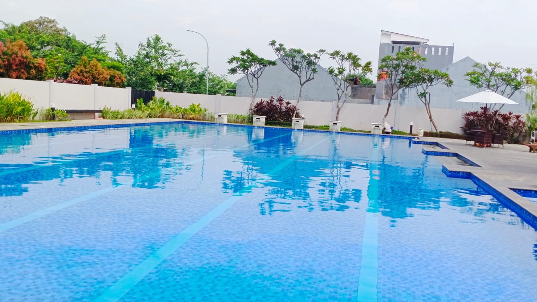 SUVARNA CLUSTER BIANCA DIJUAL RUMAH CANTIK