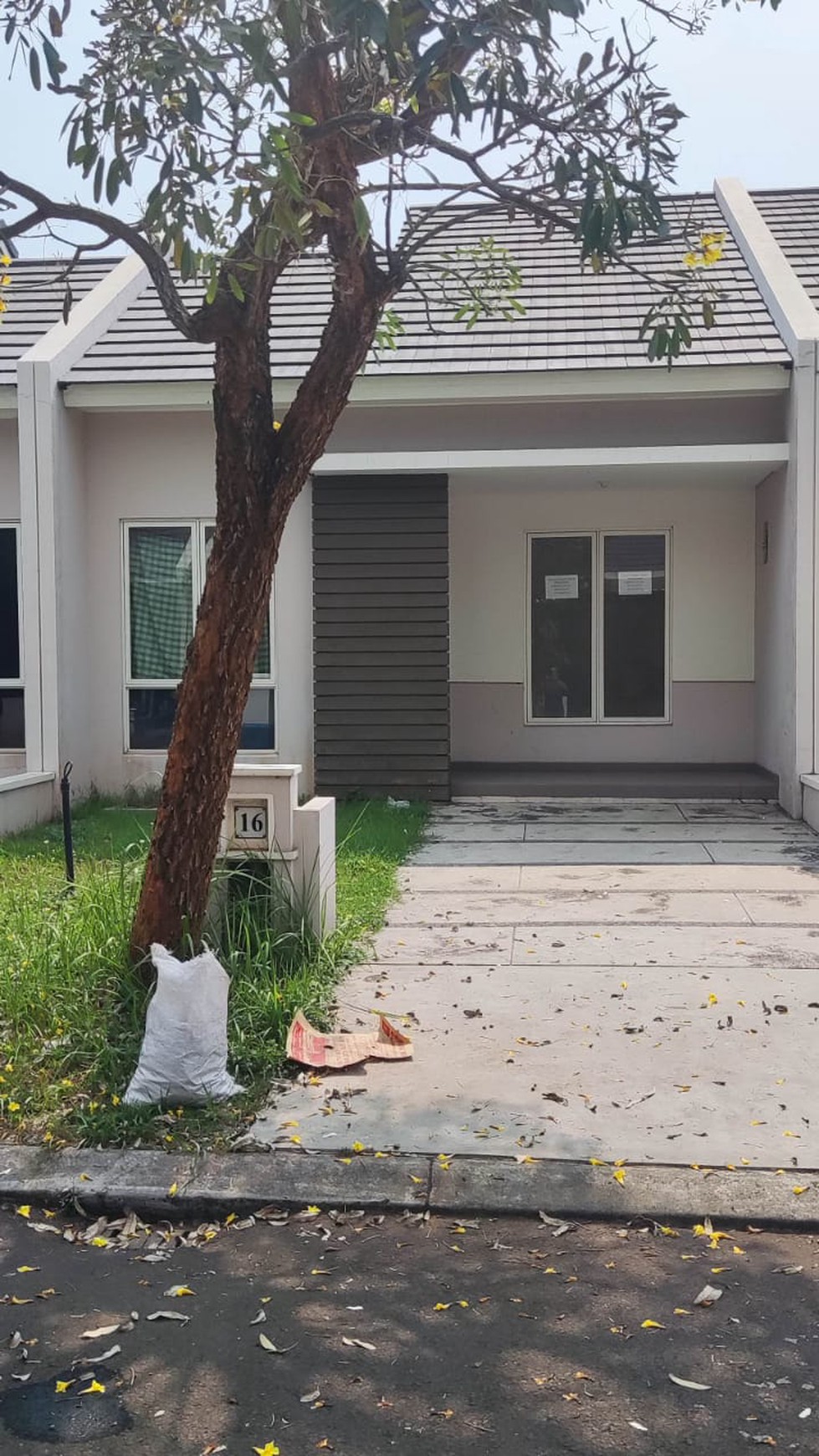 SUVARNA CLUSTER BIANCA DIJUAL RUMAH CANTIK