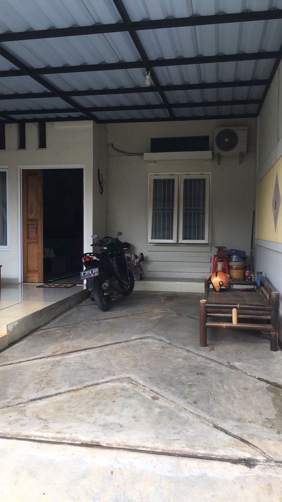 Rumah Siap Huni dengan Kondisi Terawat Rapi dan Hunian Nyaman @Griya Jakarta