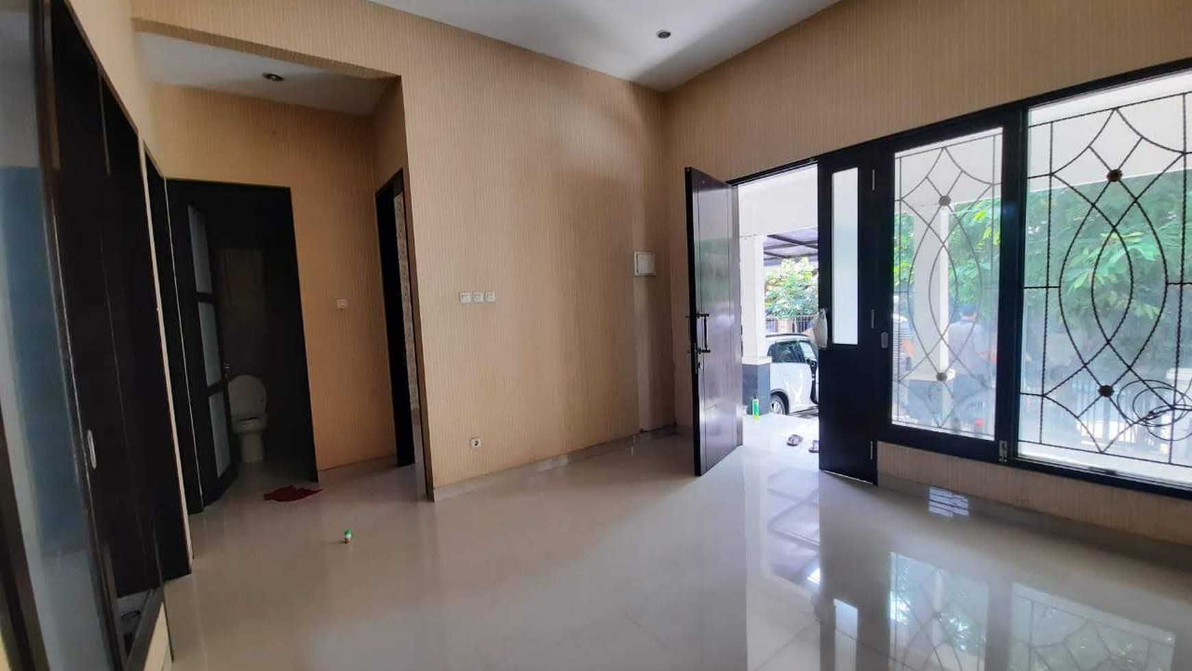 Rumah Minimalis Lokasi Dekat Mall dan Gate Tol Citra Grand Cibubur