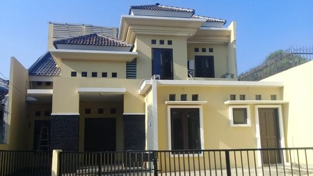 Rumah siap huni di bintaro sektor 5