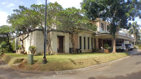 Rumah dalam cluster,mewah,ada kolam renang di Bintaro Jaya 7.