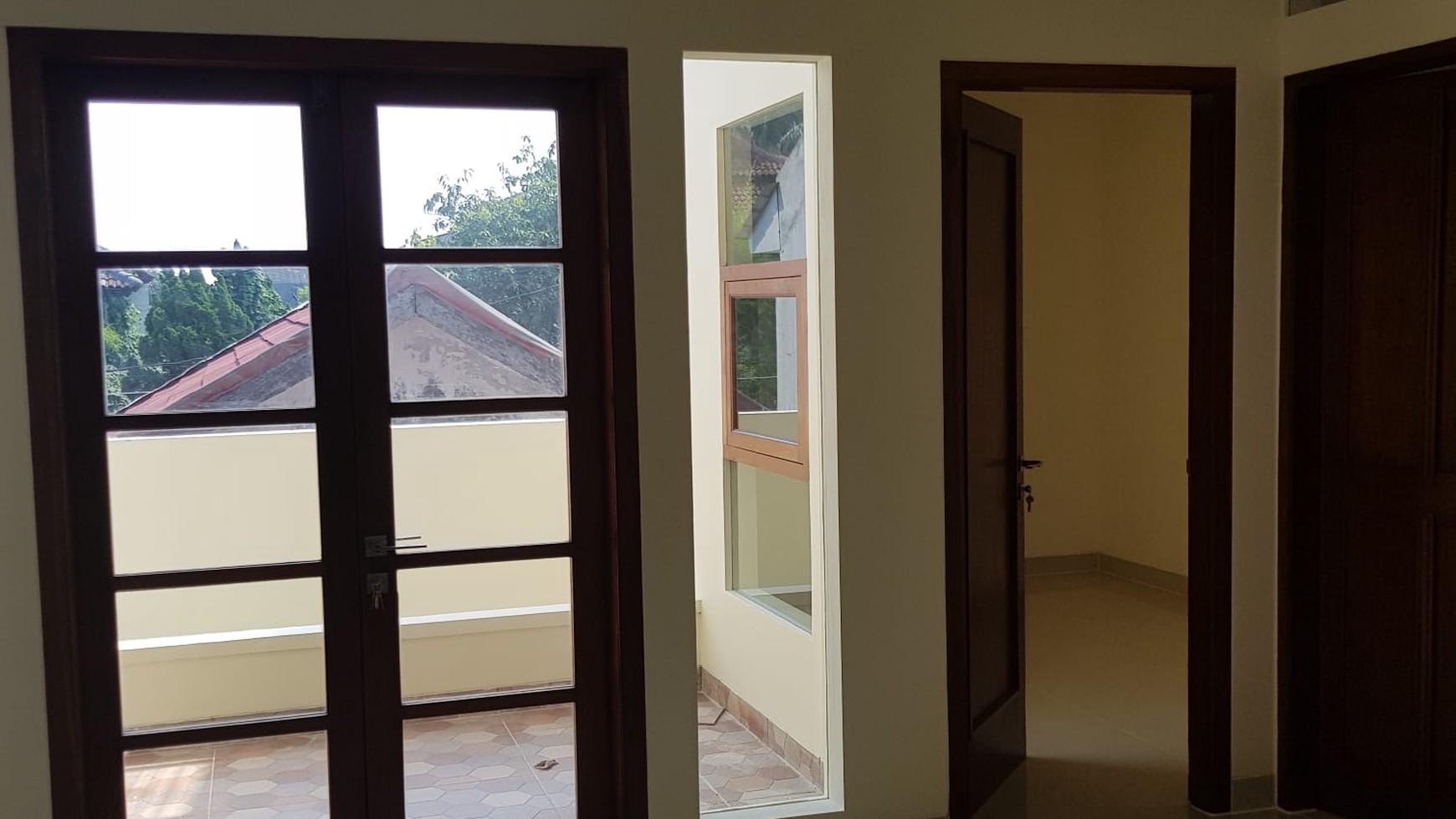 Rumah brand new, minimalis, siap huni di bintaro