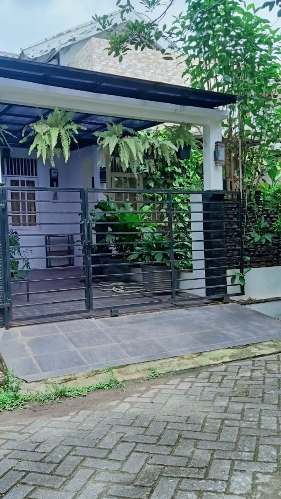 Rumah minimalis, rumah cantik di bintaro jaya.