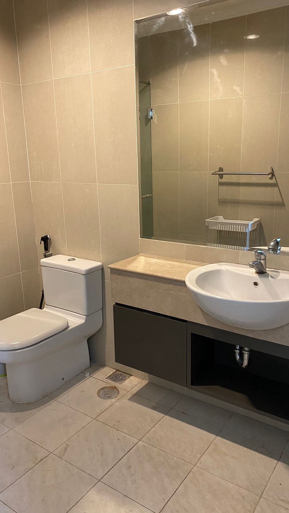 UNIT APARTEMENT DI  DENPASAR RESIDENT KINTAMANI TOWER UNIT 39AA, FULL FURNISHED DI  JAKARTA SELATAN, DEKAT  DENGAN PUSAT  PERBELAJAAN  DAN  PERKANTORAN RASUNA SAID DAN  KUNINGAN