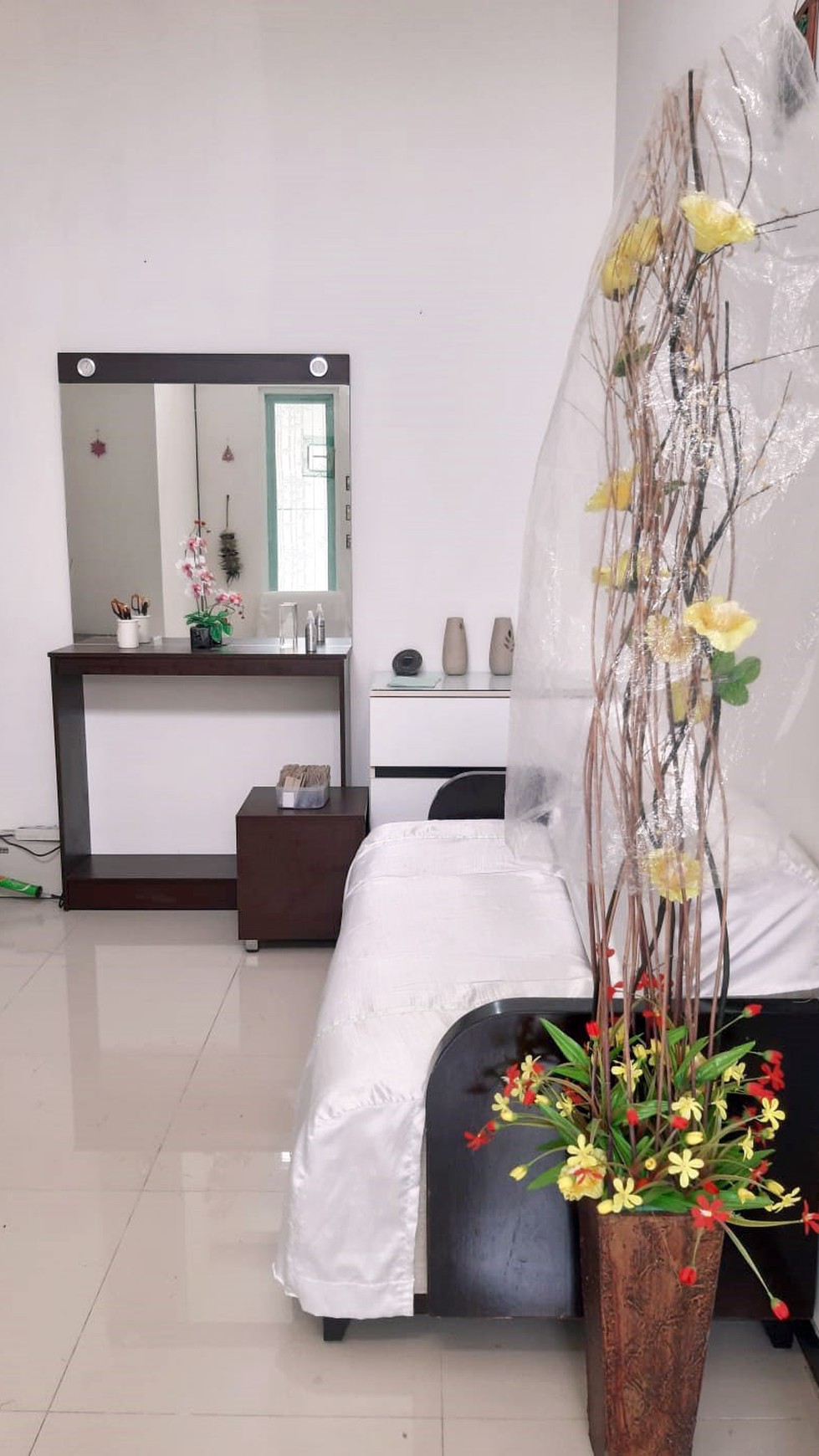 Rumah di Sukolilo Dian Regency 2 Surabaya Timur, Full Furnished, Cocok untuk Pasutri Muda, Siap Huni !!!