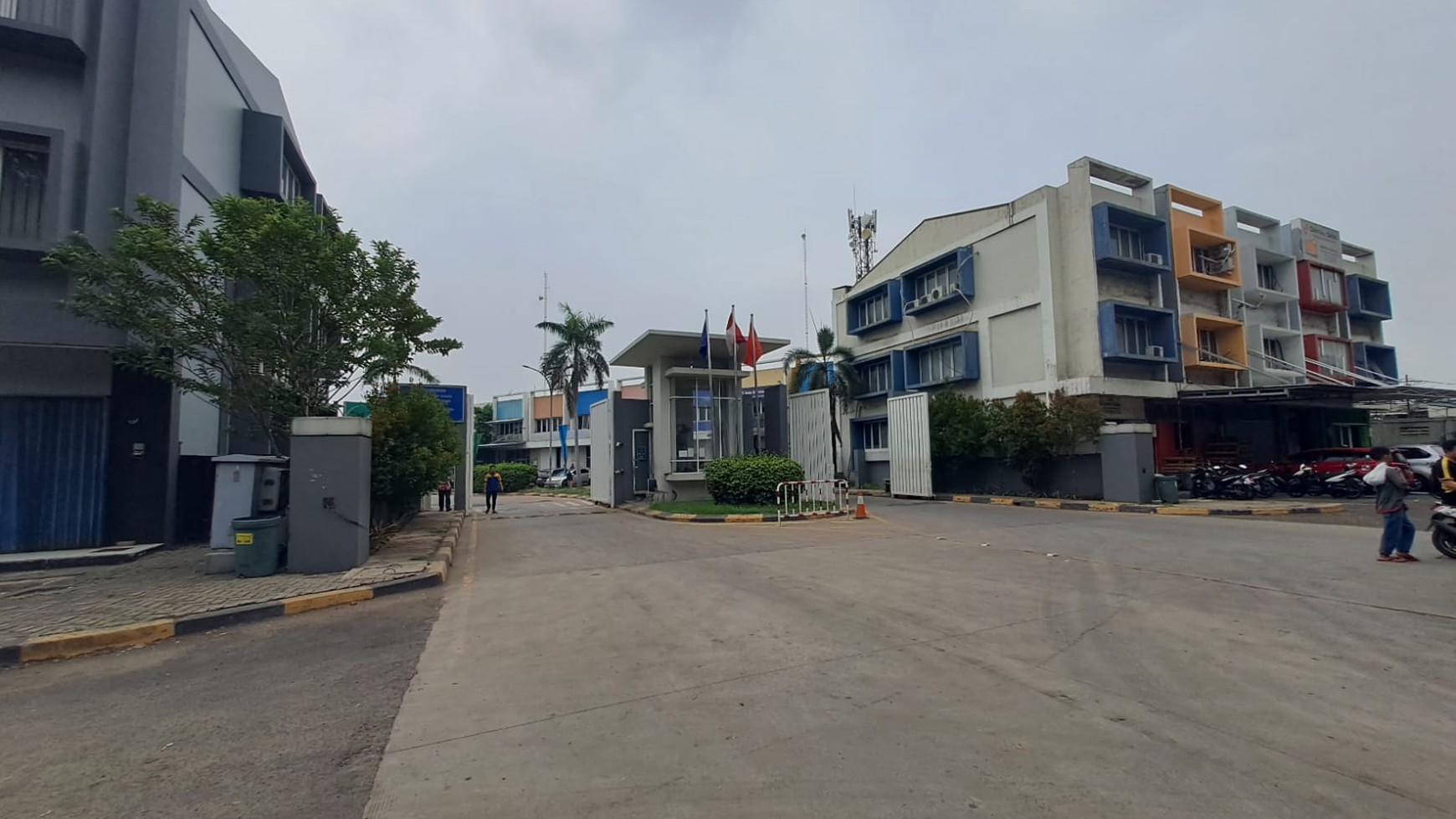 Gudang di Bizpark Pulogadung Cakung, dekat Kelapa Gading, Sunter 