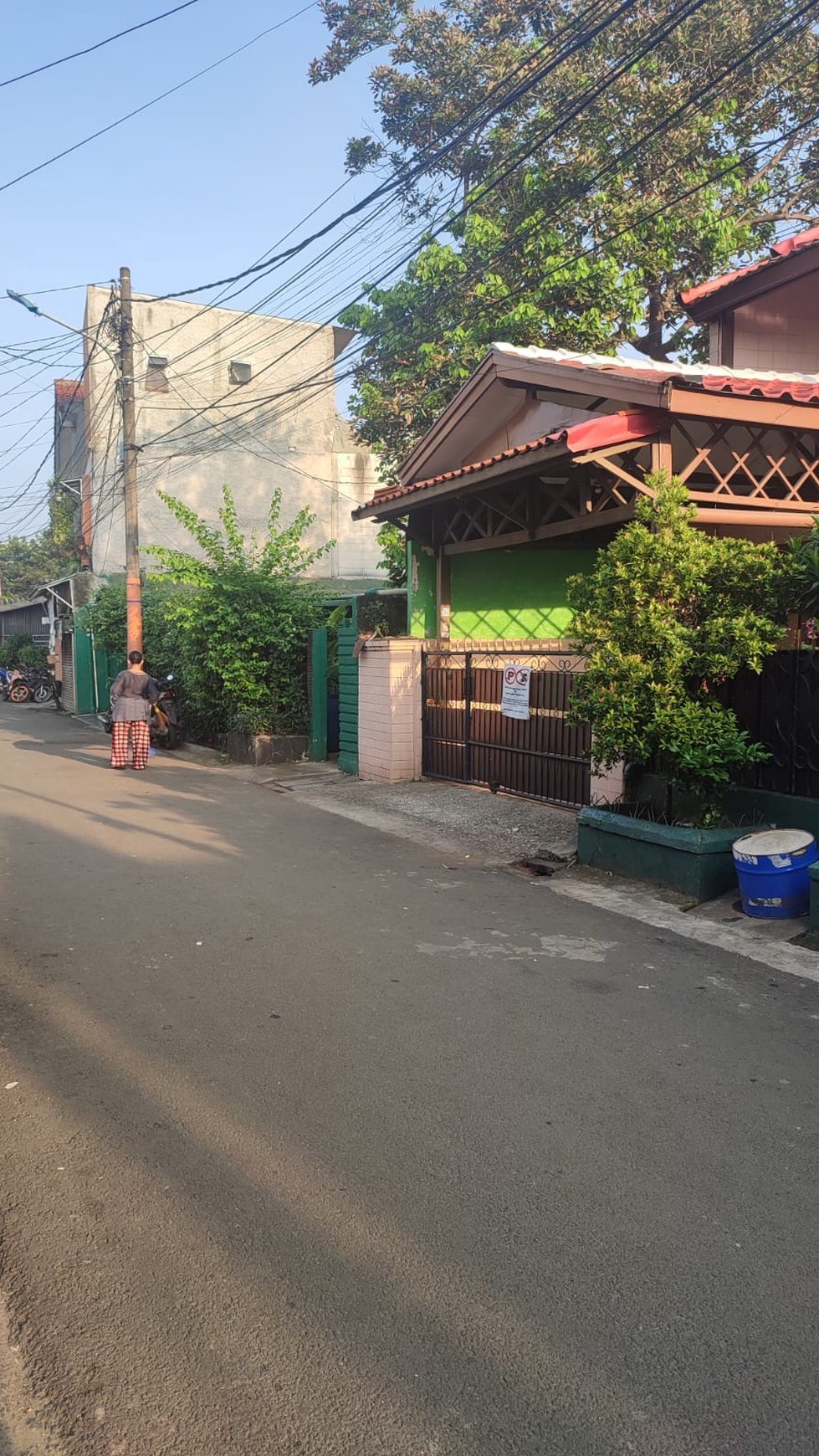 Rumah 2 lantai di jakarta barat,kemanggisan