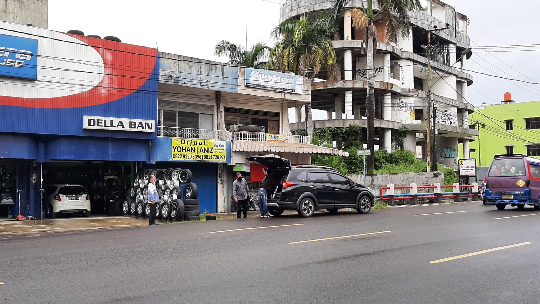 Dijual Ruko 2 ½ Lantai, Jl Yos Sudarso Teluk Betung, Bandarlampung