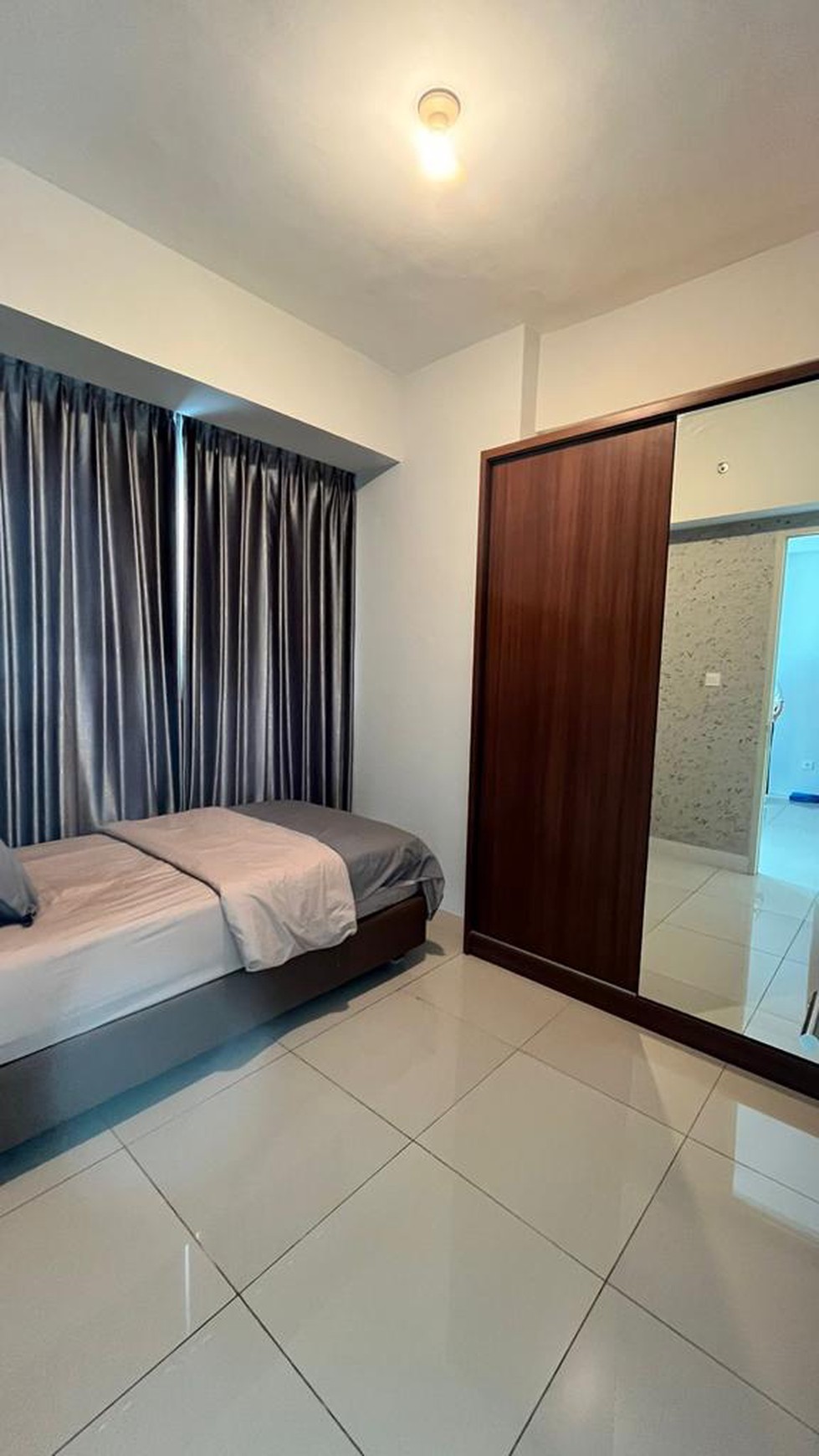 JUAL/SEWA, 2 UNIT HUNIAN TYPE 1 BED-ROOM @ APARTEMEN TREEPARK SERPONG, FULL FURNISHED