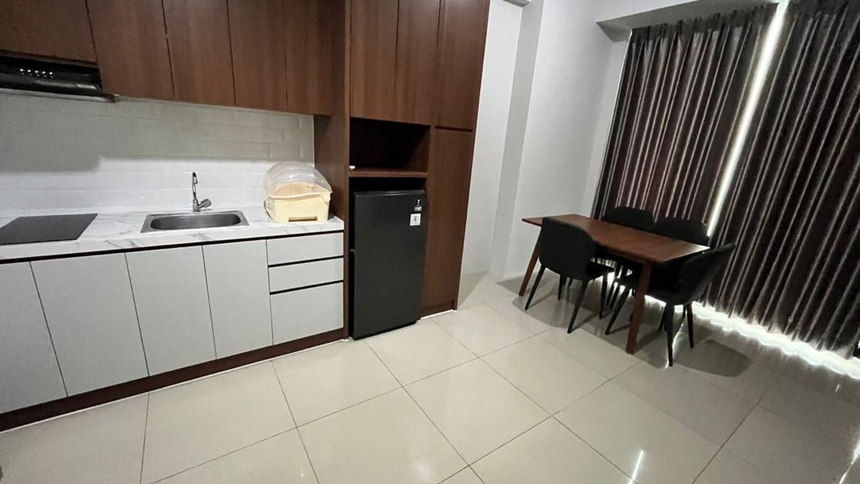 JUAL/SEWA, 2 UNIT HUNIAN TYPE 1 BED-ROOM @ APARTEMEN TREEPARK SERPONG, FULL FURNISHED