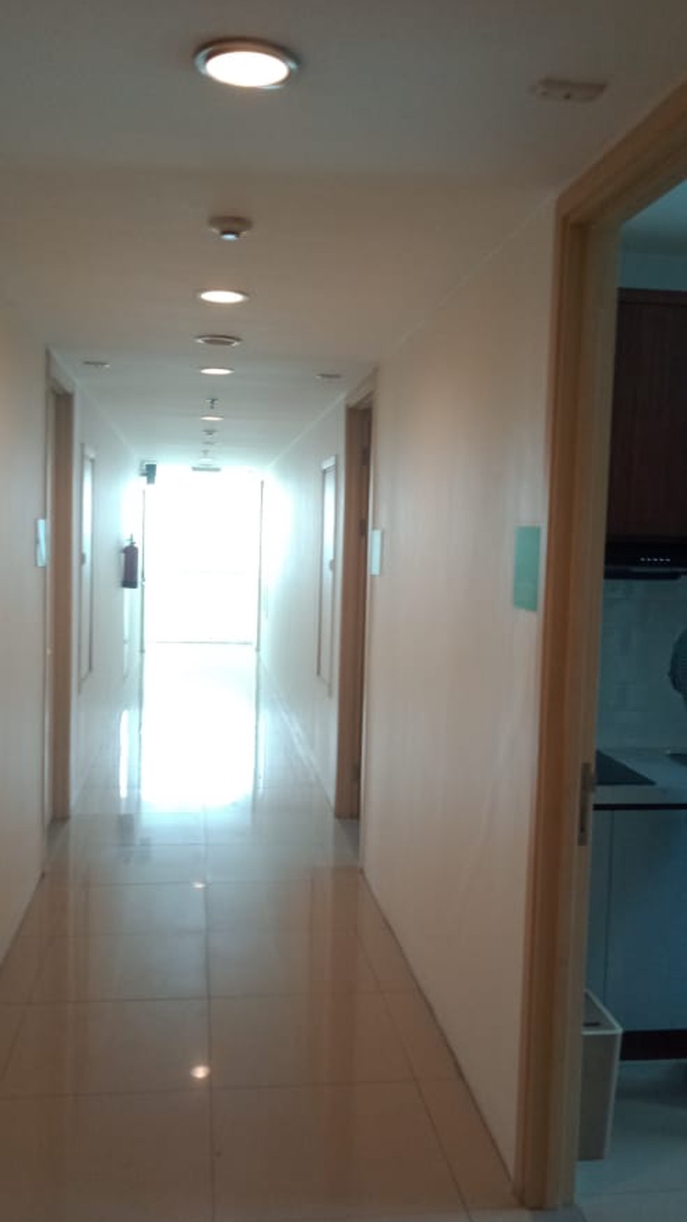 JUAL/SEWA, 2 UNIT HUNIAN TYPE 1 BED-ROOM @ APARTEMEN TREEPARK SERPONG, FULL FURNISHED