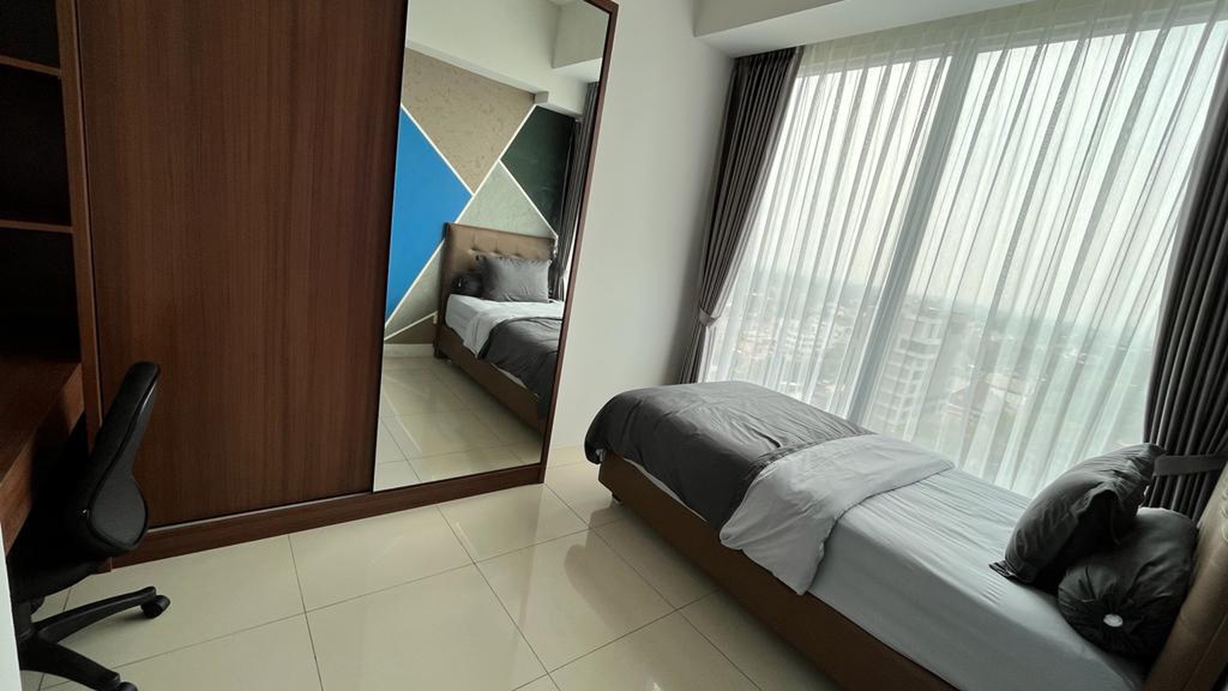 JUAL/SEWA, 2 UNIT HUNIAN TYPE 1 BED-ROOM @ APARTEMEN TREEPARK SERPONG, FULL FURNISHED