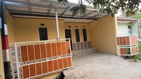 Rumah Siap Huni di Taman Adiyasa, Tigaraksa