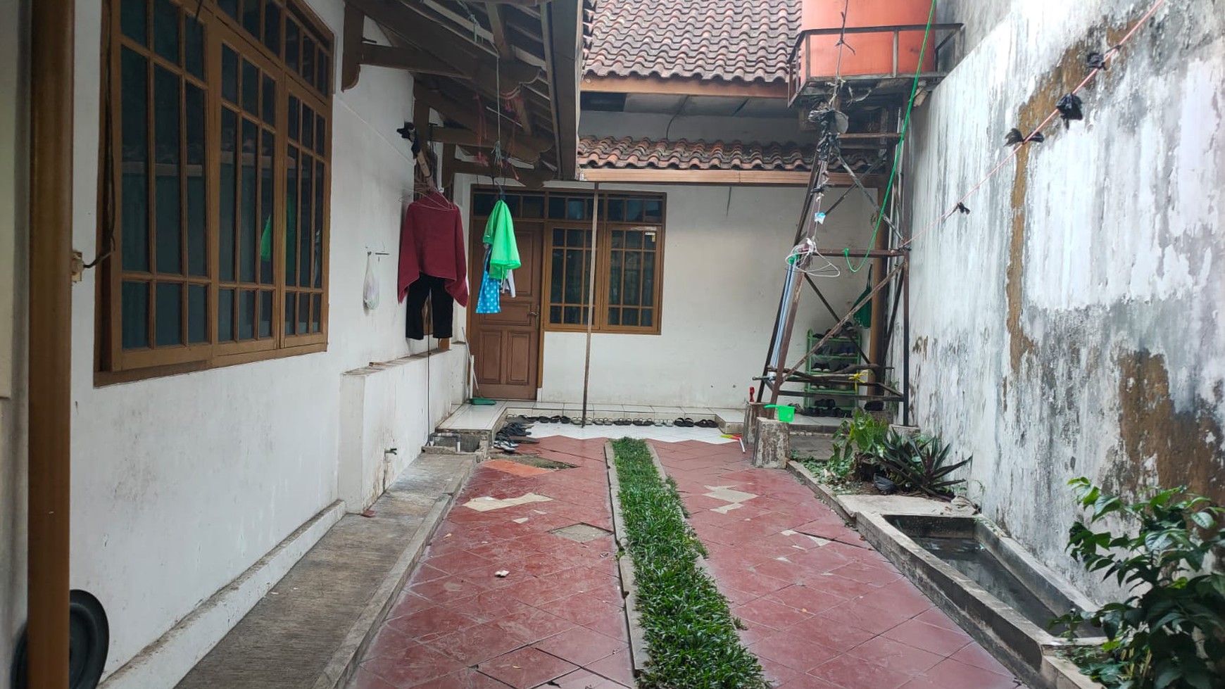 Rumah ASri Tengah Kota di Sayap Riau, Bandung Kota