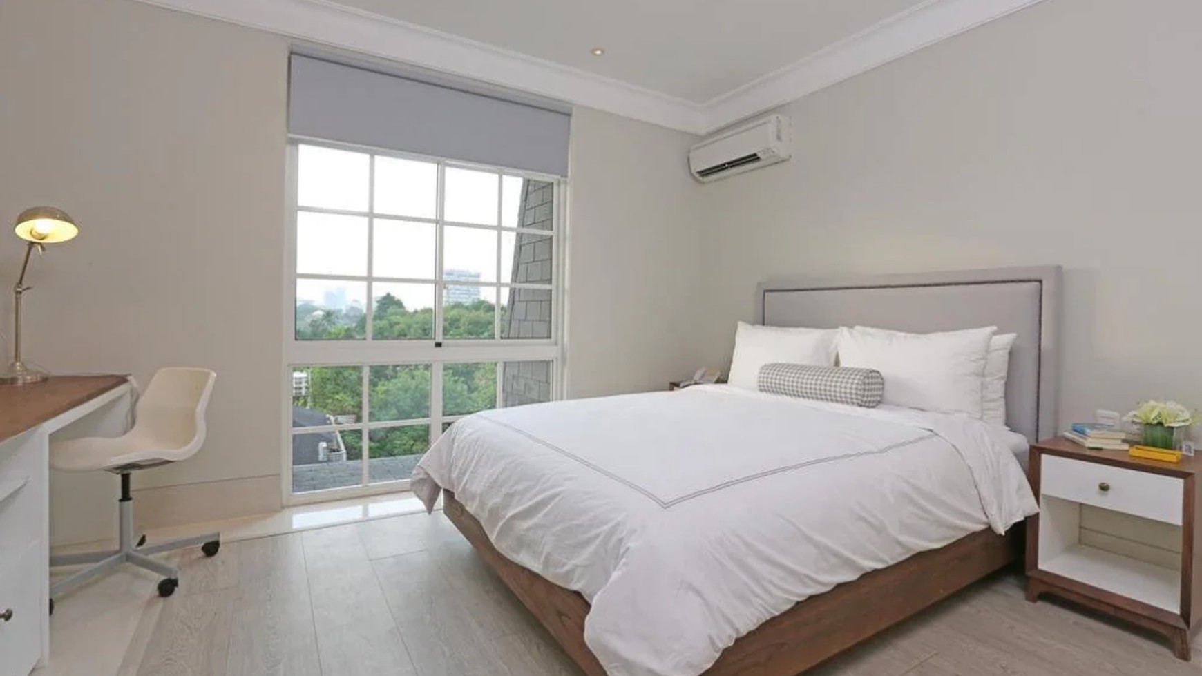 Apartement 4 Lantai + 1 Basement Residence Building Simatupang Jakarta Selatan