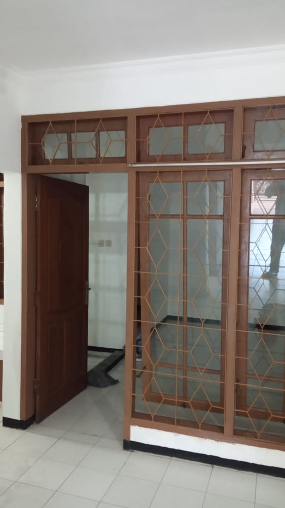 1113. Dijual Rumah Rungkut Asri Tengah 