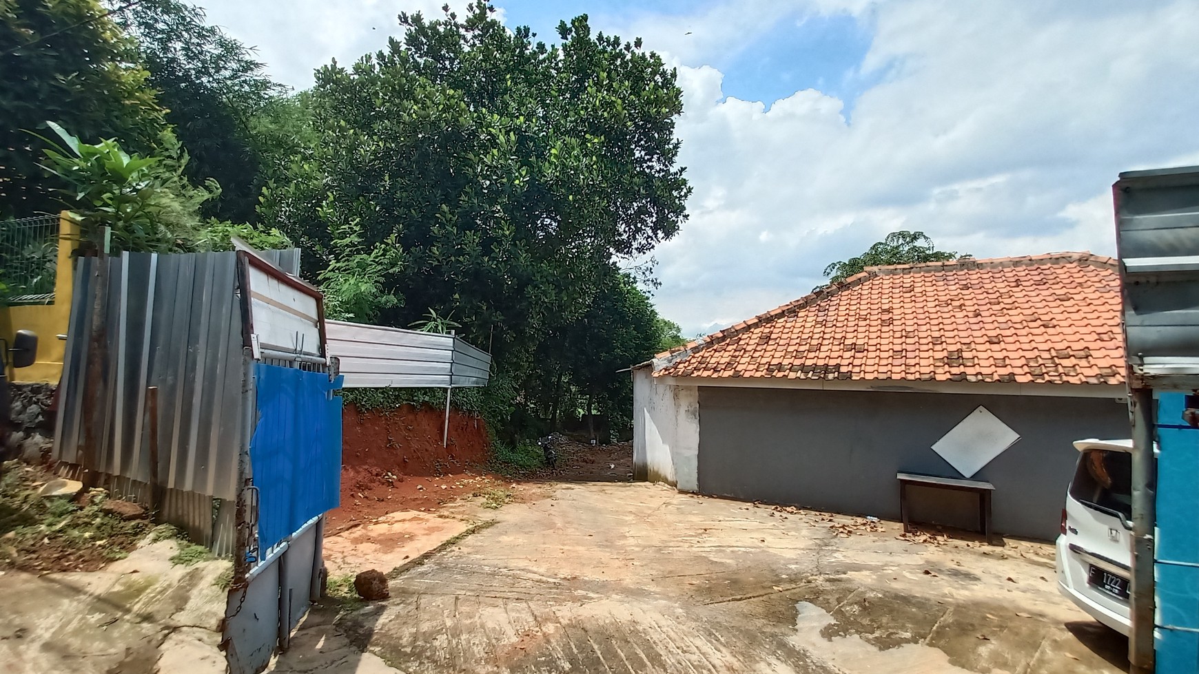 Super Murah bangunan dan tanah bekas Pabrik Tahu di Tapos Cimanggis