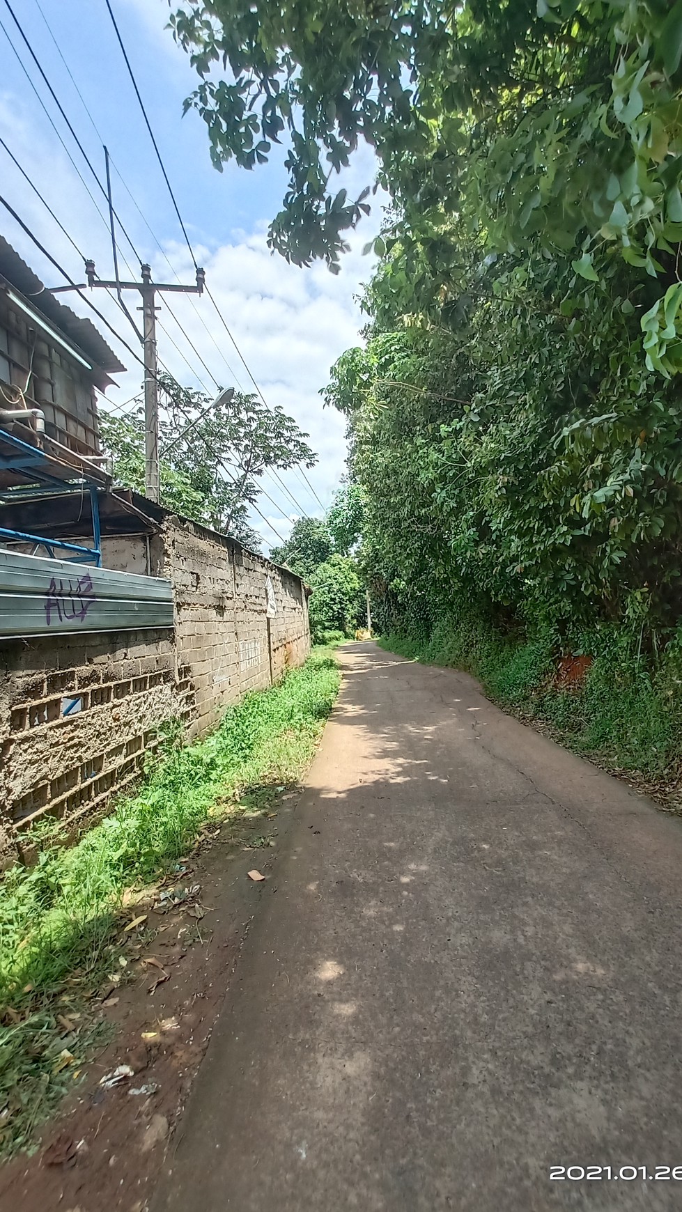 Super Murah bangunan dan tanah bekas Pabrik Tahu di Tapos Cimanggis