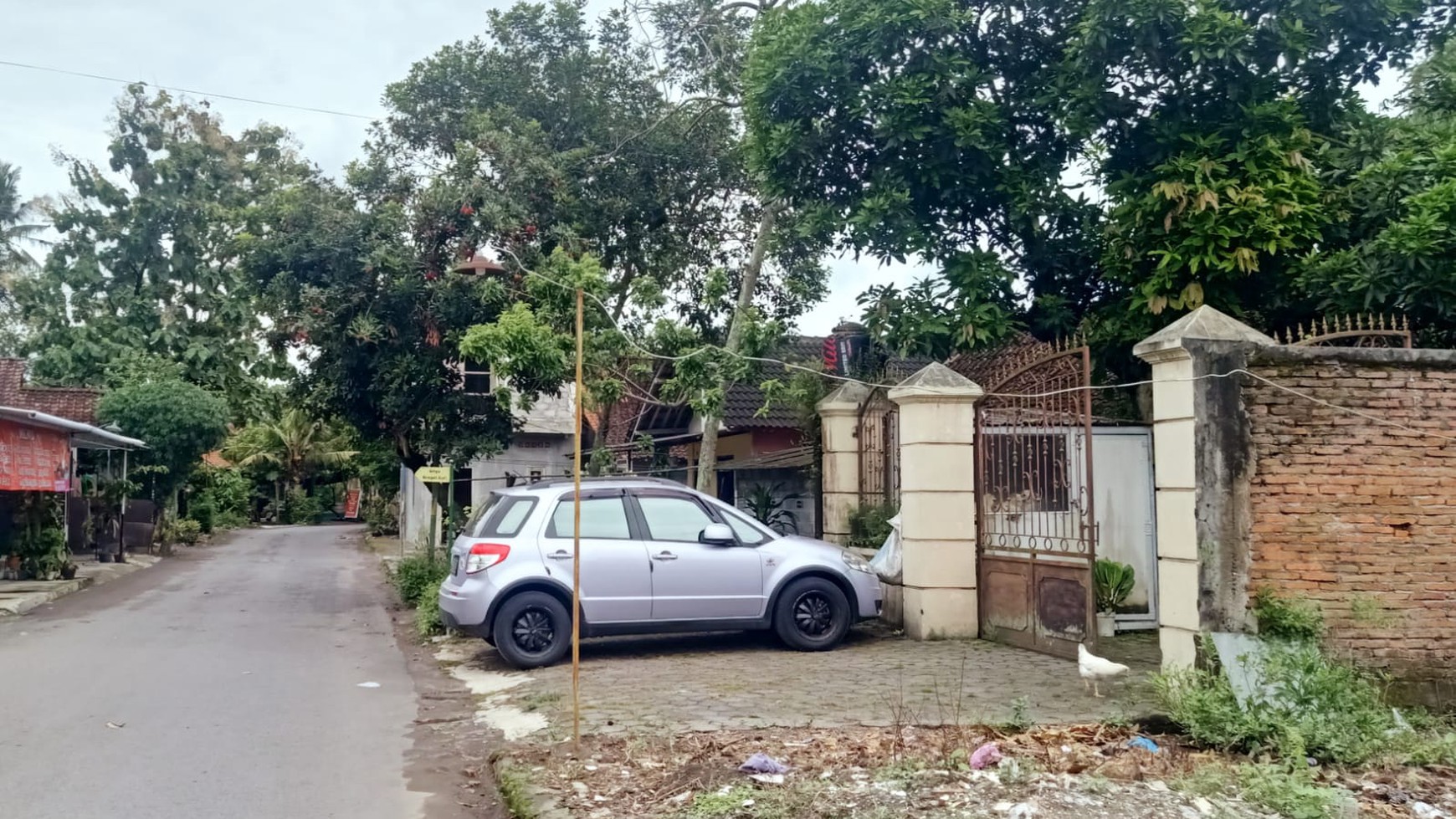 Rumah dekat Candi Sambisari - Sleman