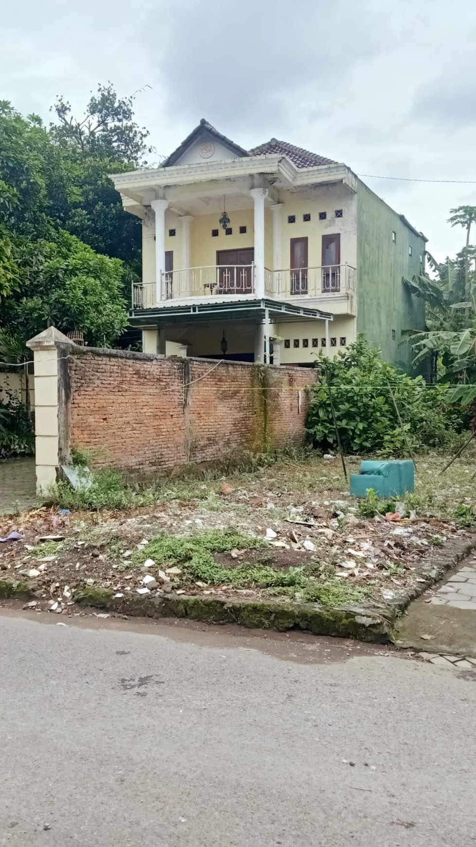 Rumah dekat Candi Sambisari - Sleman