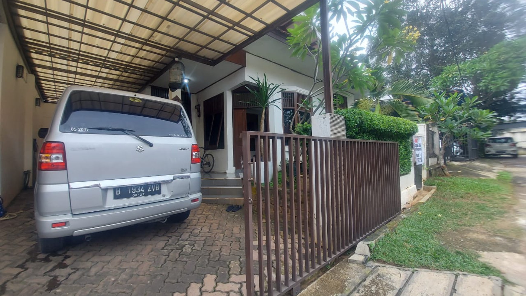 Andara rumah pinggir tol andara luas 249 hook