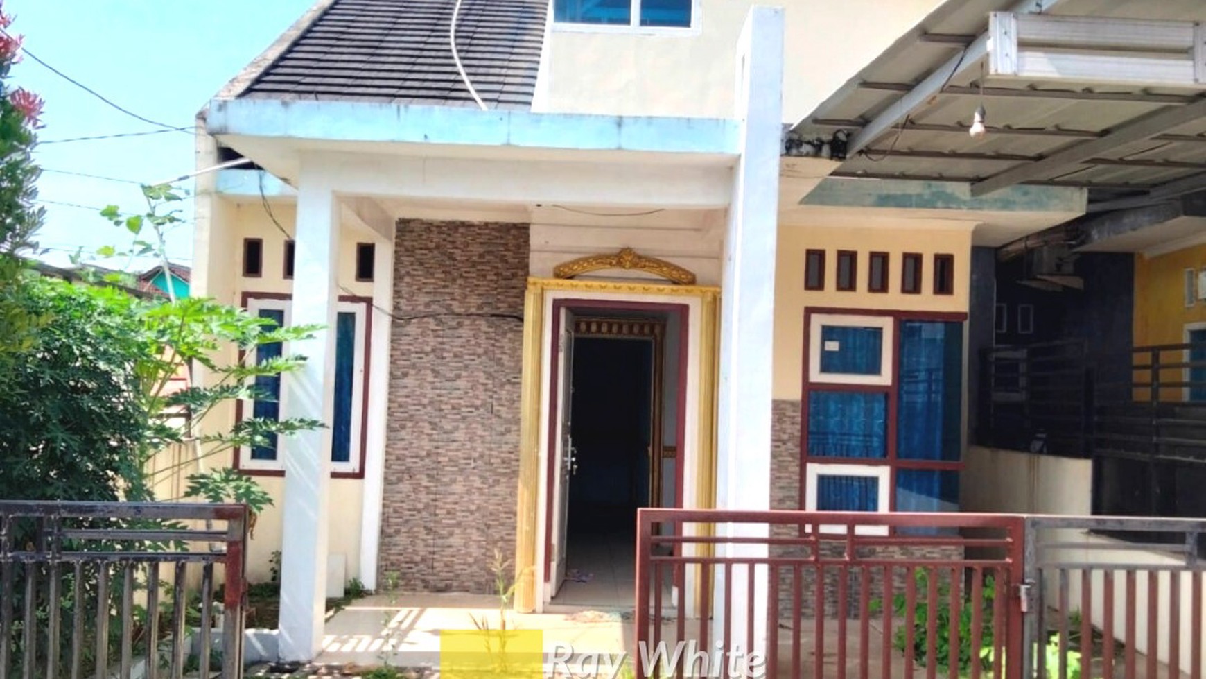 Dijual Rumah dekat ke MBK di Jalan Mata Intan 